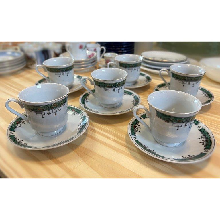 Juego de tazas y platillos de porcelana china