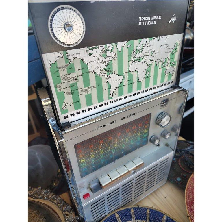 Radio Noblex 7 Mares Seis Bandas Vintage Estado Sólido